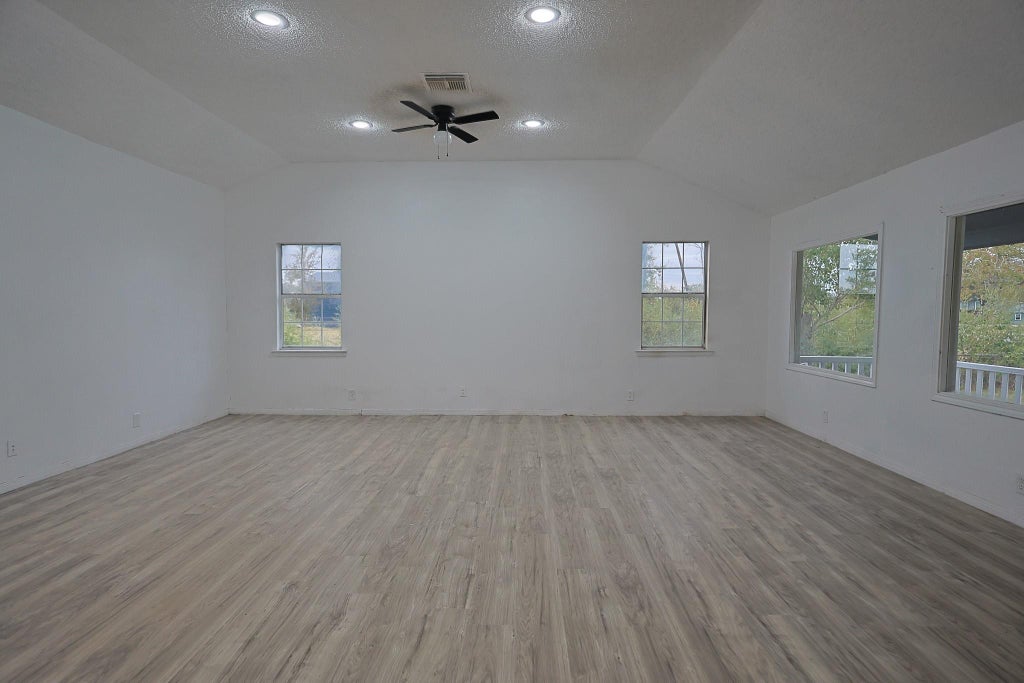 Photo of 11915 County Road 458, Angleton, TX 77515 (MLS # 47719658)