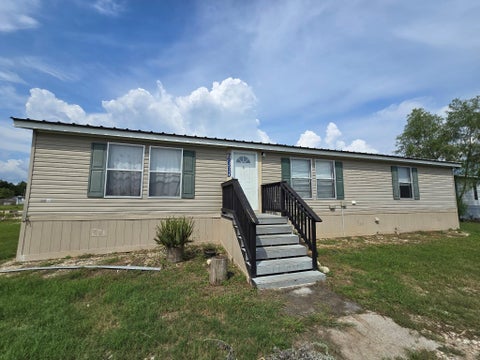 Mobile Home For Rent - 795 Road 5701<br/> Cleveland, TX 77327