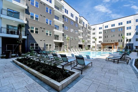 Photo of 1617 Enid Street #318, Houston, TX 77009 (MLS # 96009498)