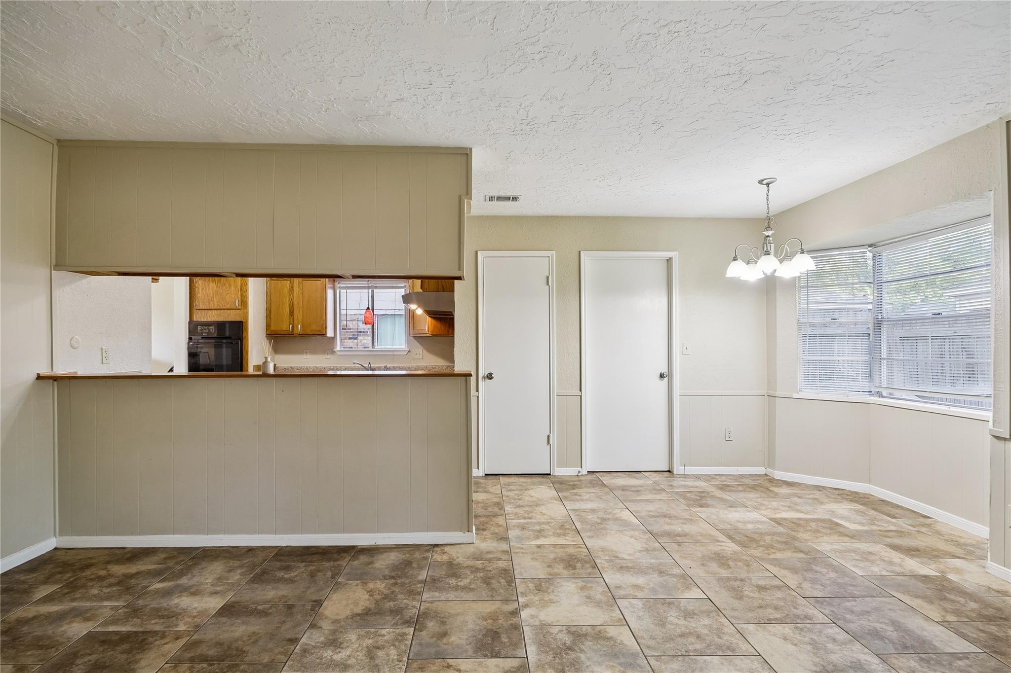 3111 Apple Drive
