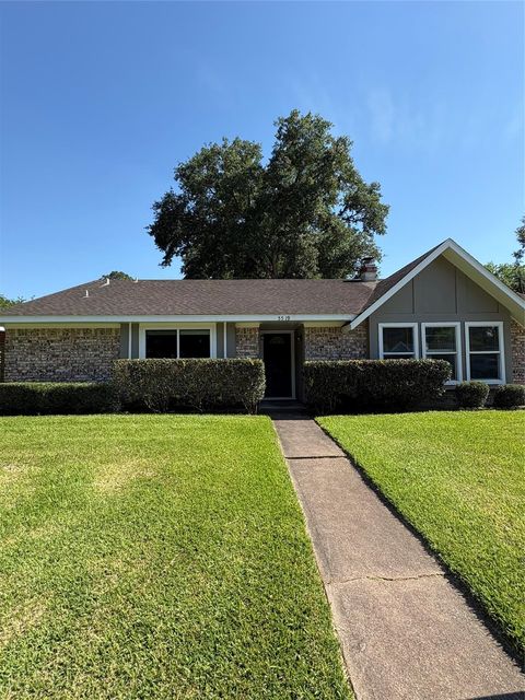 Photo of 5519 Ariel Street, Houston, TX 77096 (MLS # 53331101)