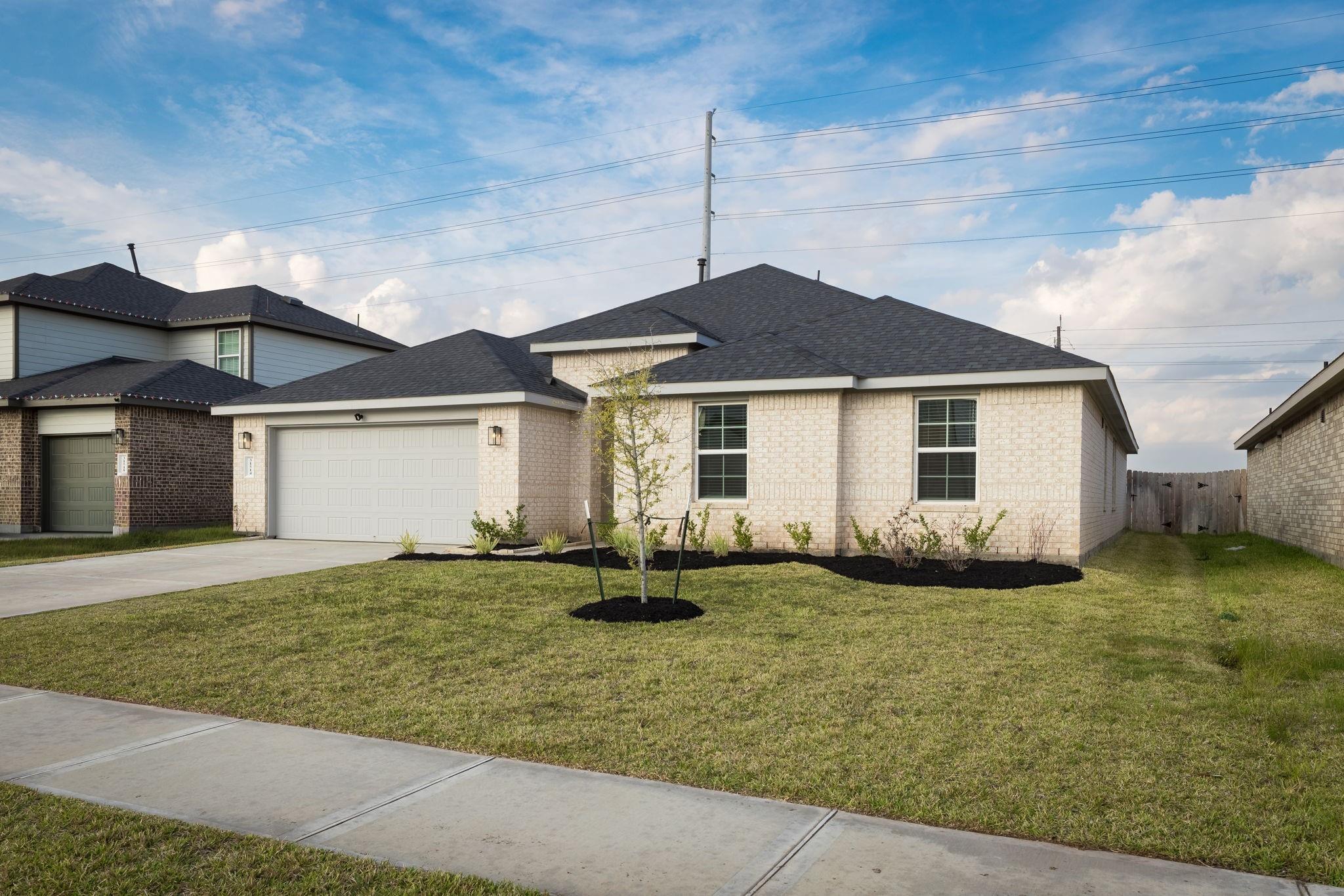 31514 Avebury Lake Lane