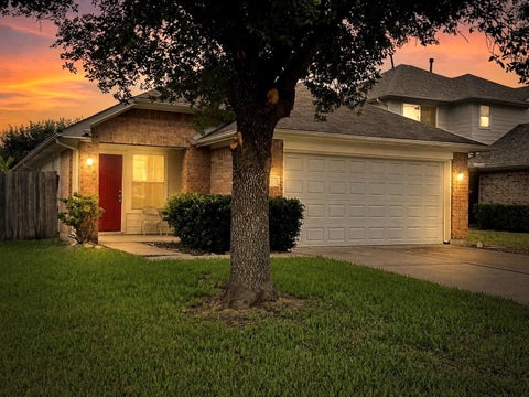 Photo of 14942 Sunset Creek Drive, Humble, TX 77396 (MLS # 18142554)