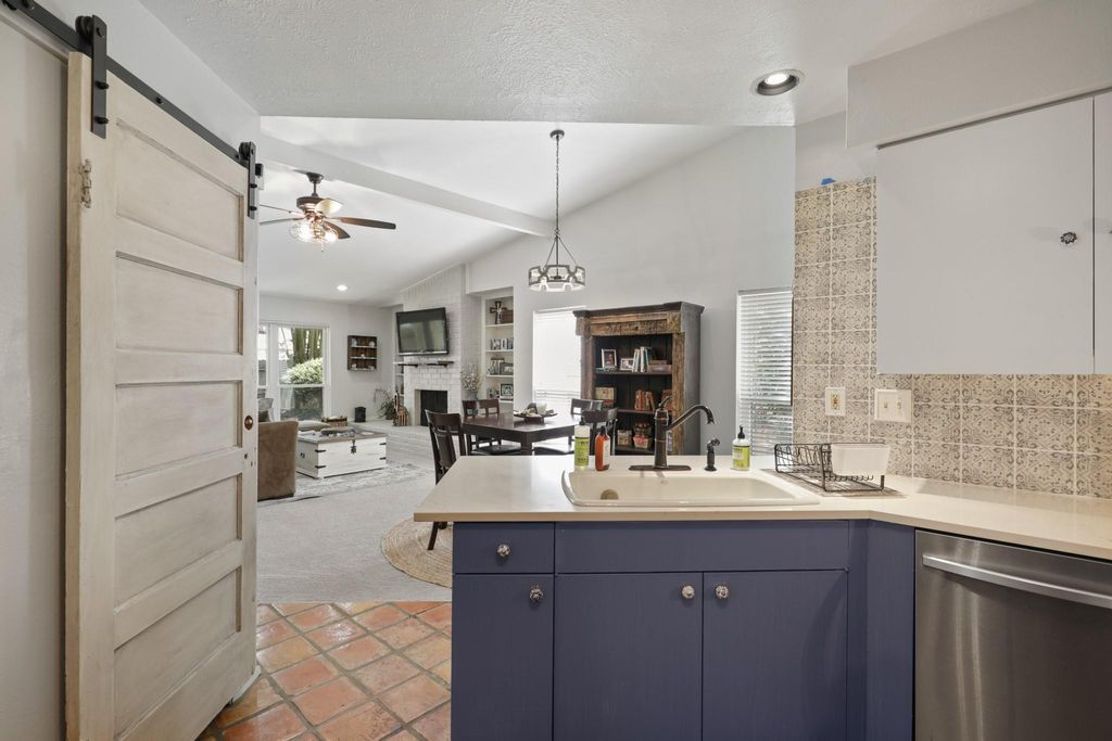 Photo of 2638 Coopers Post Lane, Sugar Land, TX 77478 (MLS # 18198616)