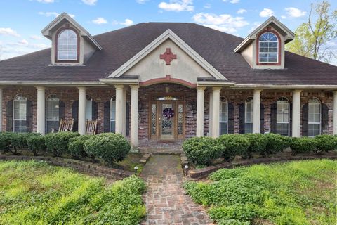 Photo of 4515 Ridgewood Street, Beaumont, TX 77708 (MLS # 40438798)