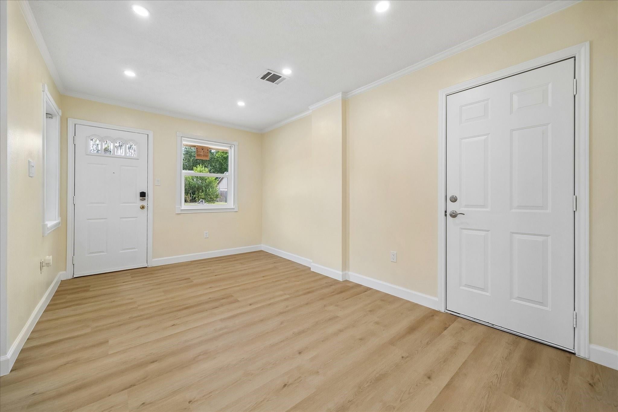 4802 Elm Street