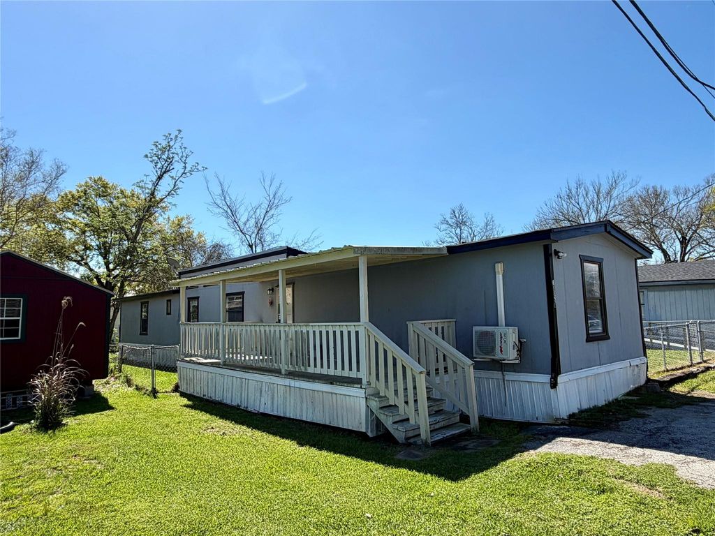 Photo of 10026 Wilma Lane, Beach City, TX 77523 (MLS # 75341264)