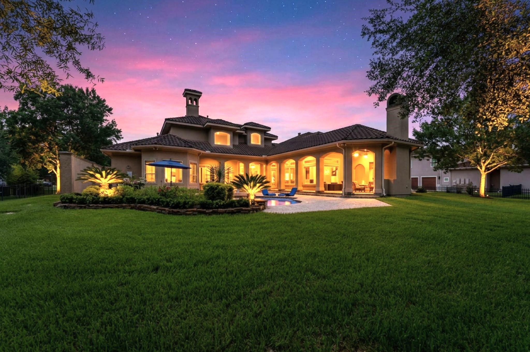 28427 Woodsons Lake Drive