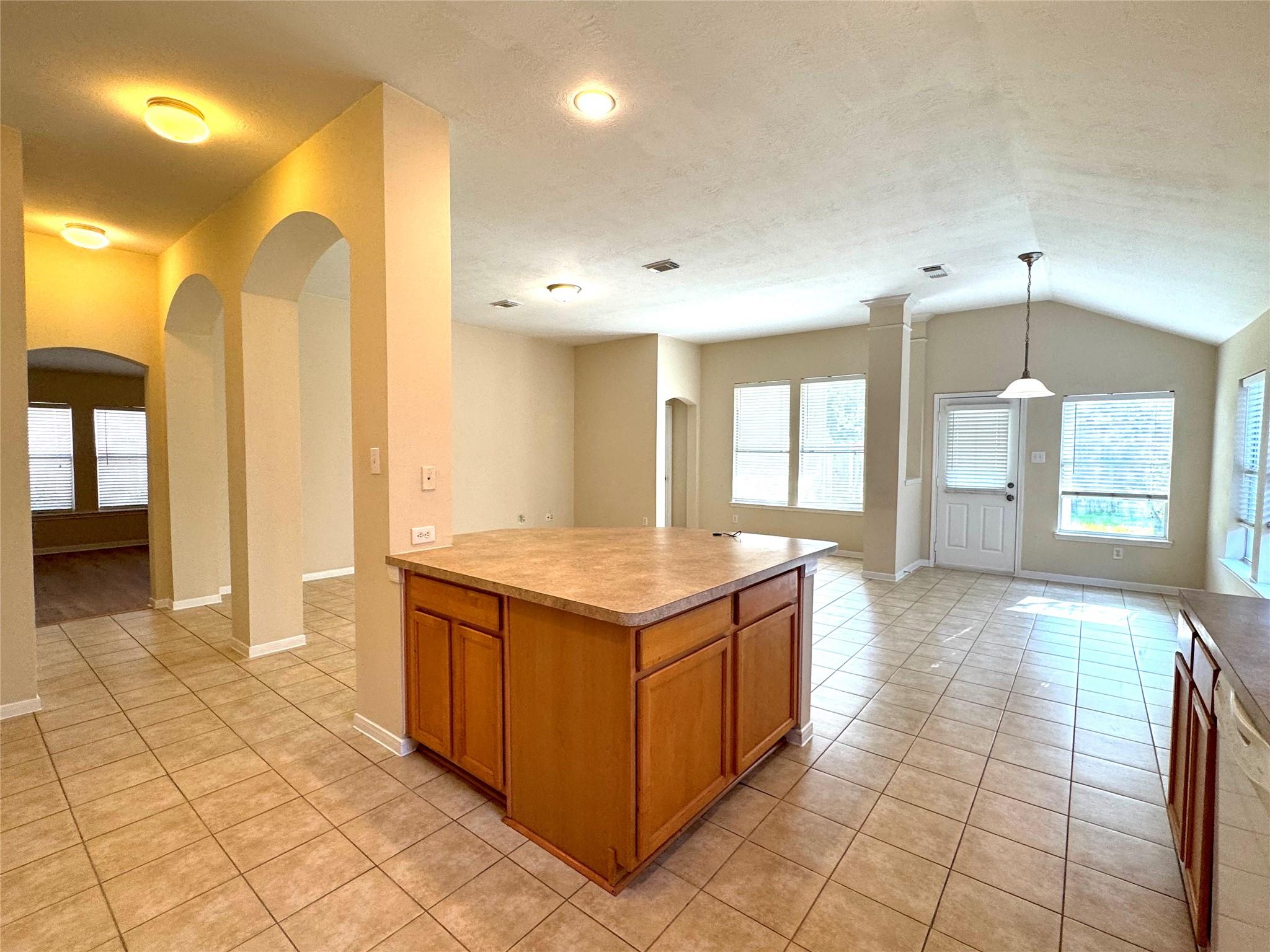 3011 Sunchase Court