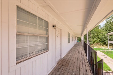 Photo of 600 Palm Street #15, Huntsville, TX 77340 (MLS # 87646575)
