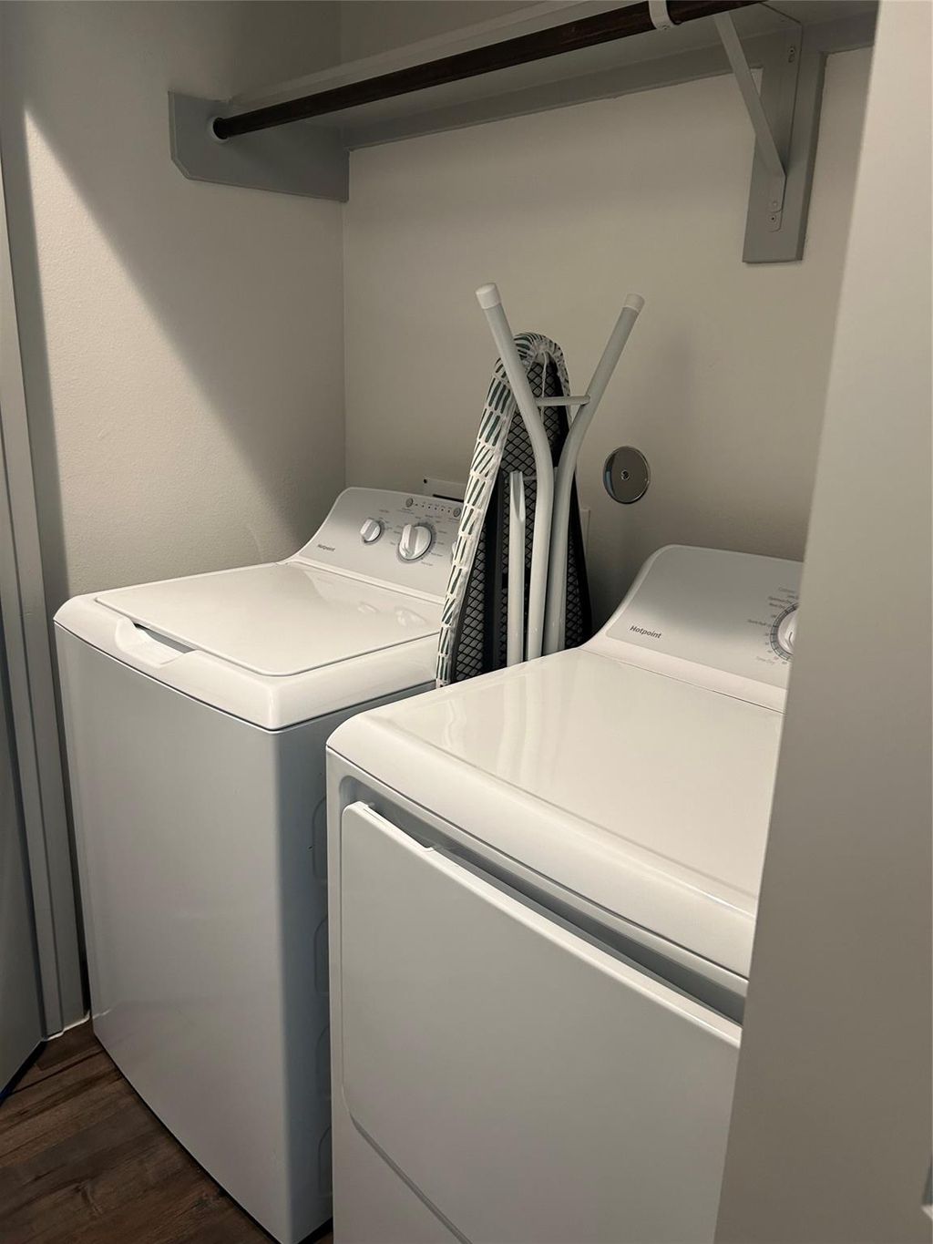 Photo of 805 N Emile Sreet St, Houston, TX 77020 (MLS # 39264459)