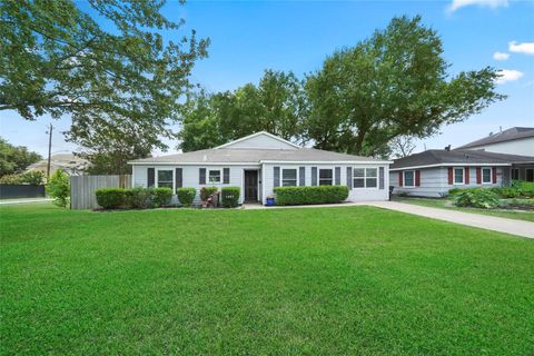 1803 Libbey Drive Houston TX 77018