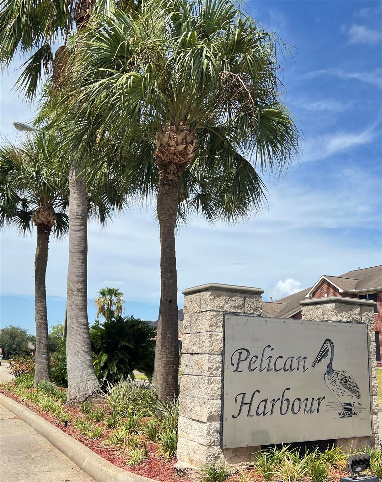 706 Laughing Gull Lane