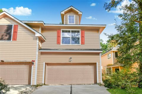 Photo of 62 E Stedhill Loop, Conroe, TX 77384 (MLS # 62093496)