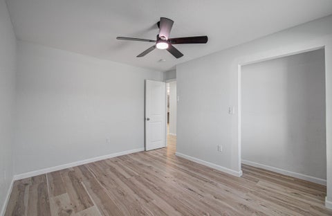 Tiny photo for 401 Trichelle Street, Pasadena, TX 77506 (MLS # 94929142)