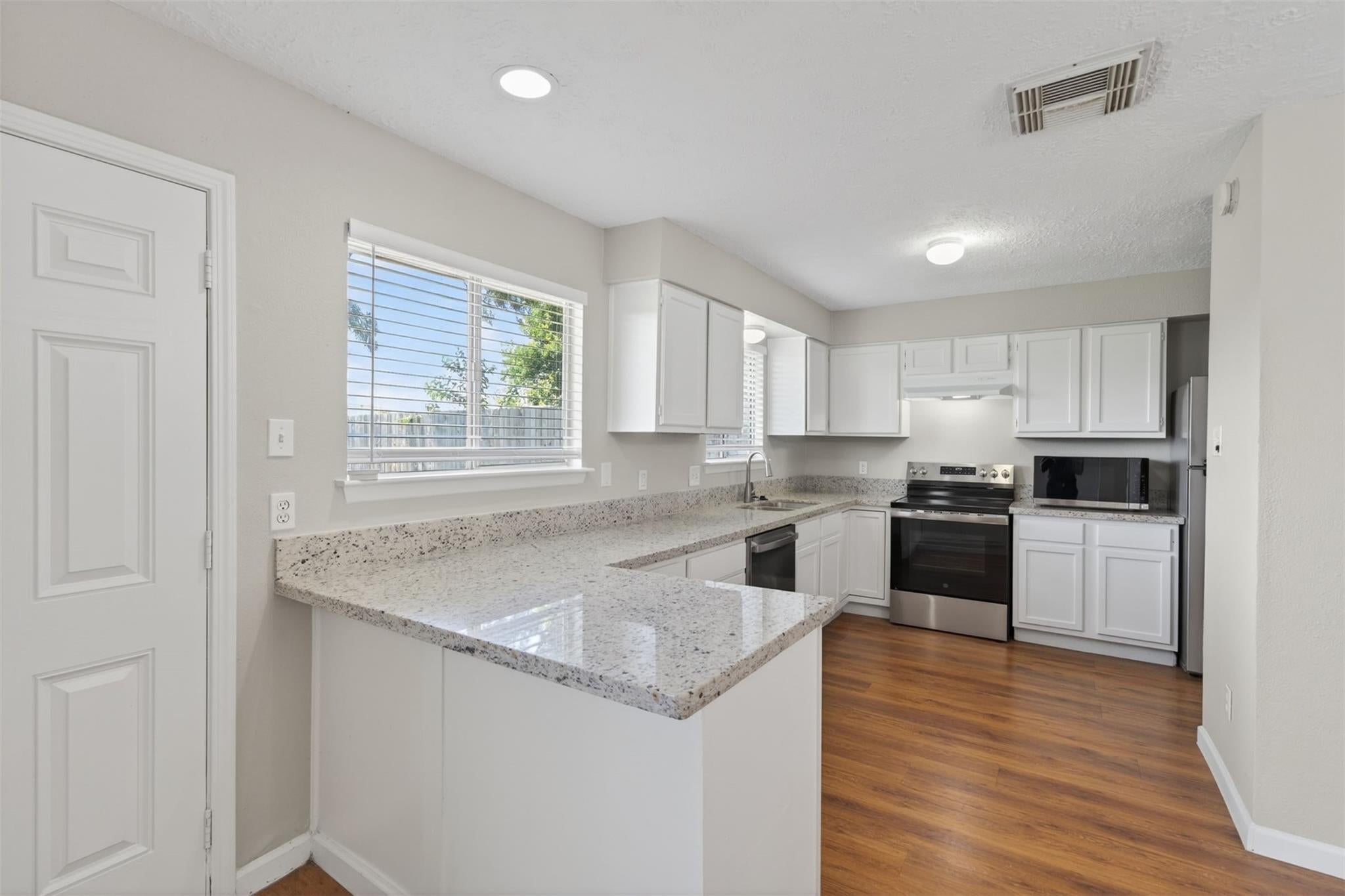 9906 Rocky Hollow Road