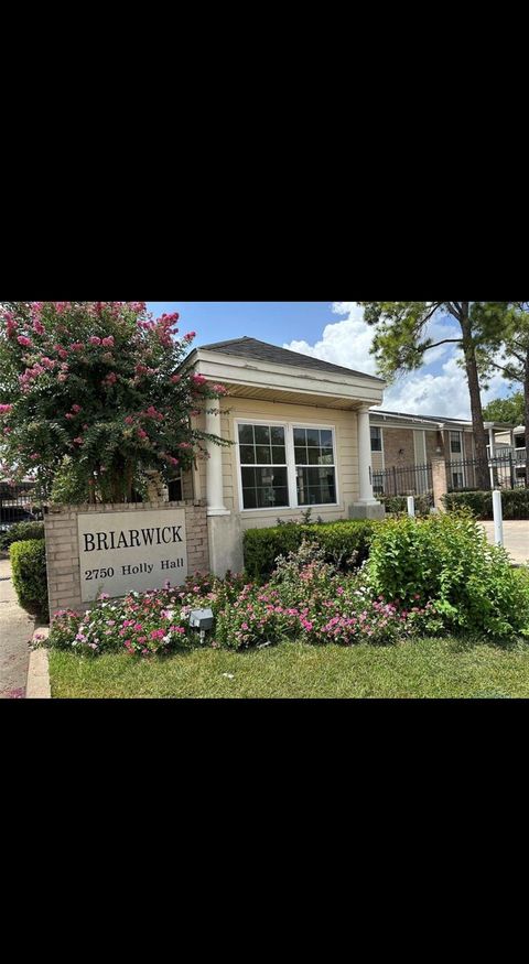 2750 Holly Hall Street 811 Houston TX 77054