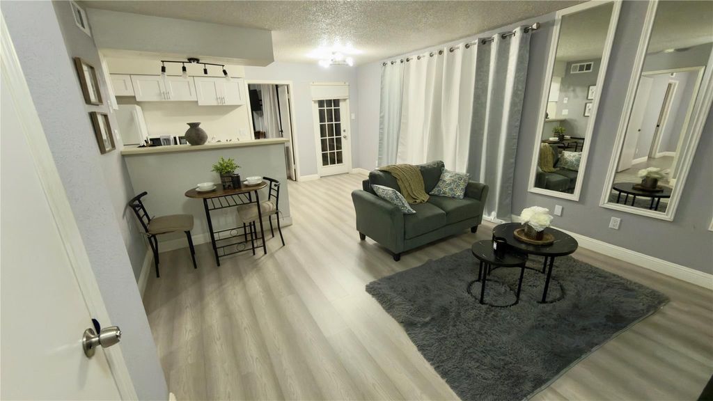 Photo of 2750 Holly Hall Street #811, Houston, TX 77054 (MLS # 49019853)