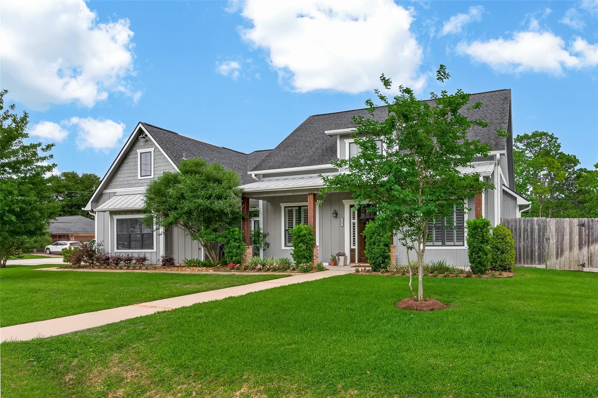 2401 Cunningham Drive
