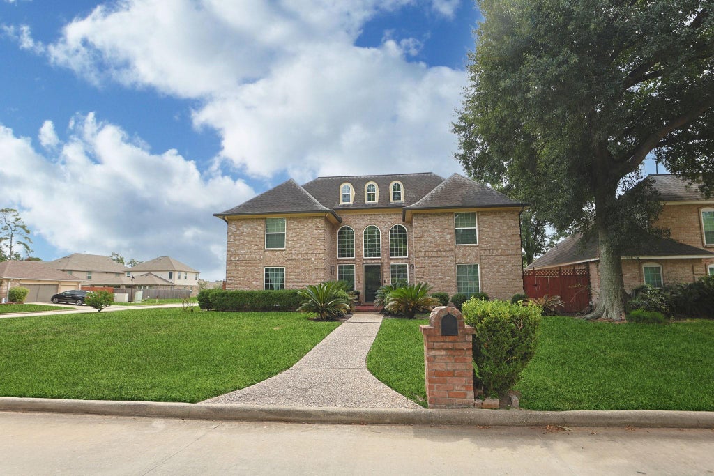 Photo of 4303 Brightwood Drive, Houston, TX 77068 (MLS # 7962691)