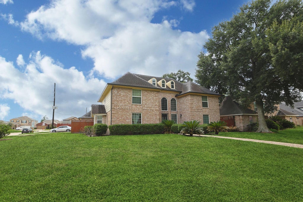 Photo of 4303 Brightwood Drive, Houston, TX 77068 (MLS # 7962691)