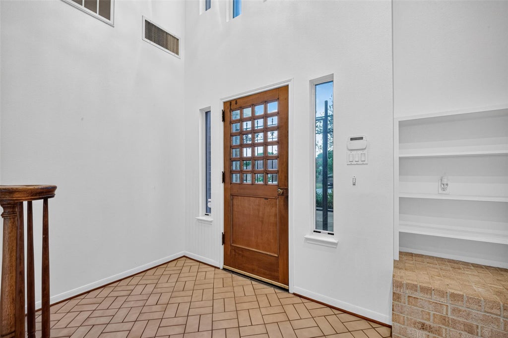 Photo of 4823 Benning Drive, Houston, TX 77035 (MLS # 95915926)