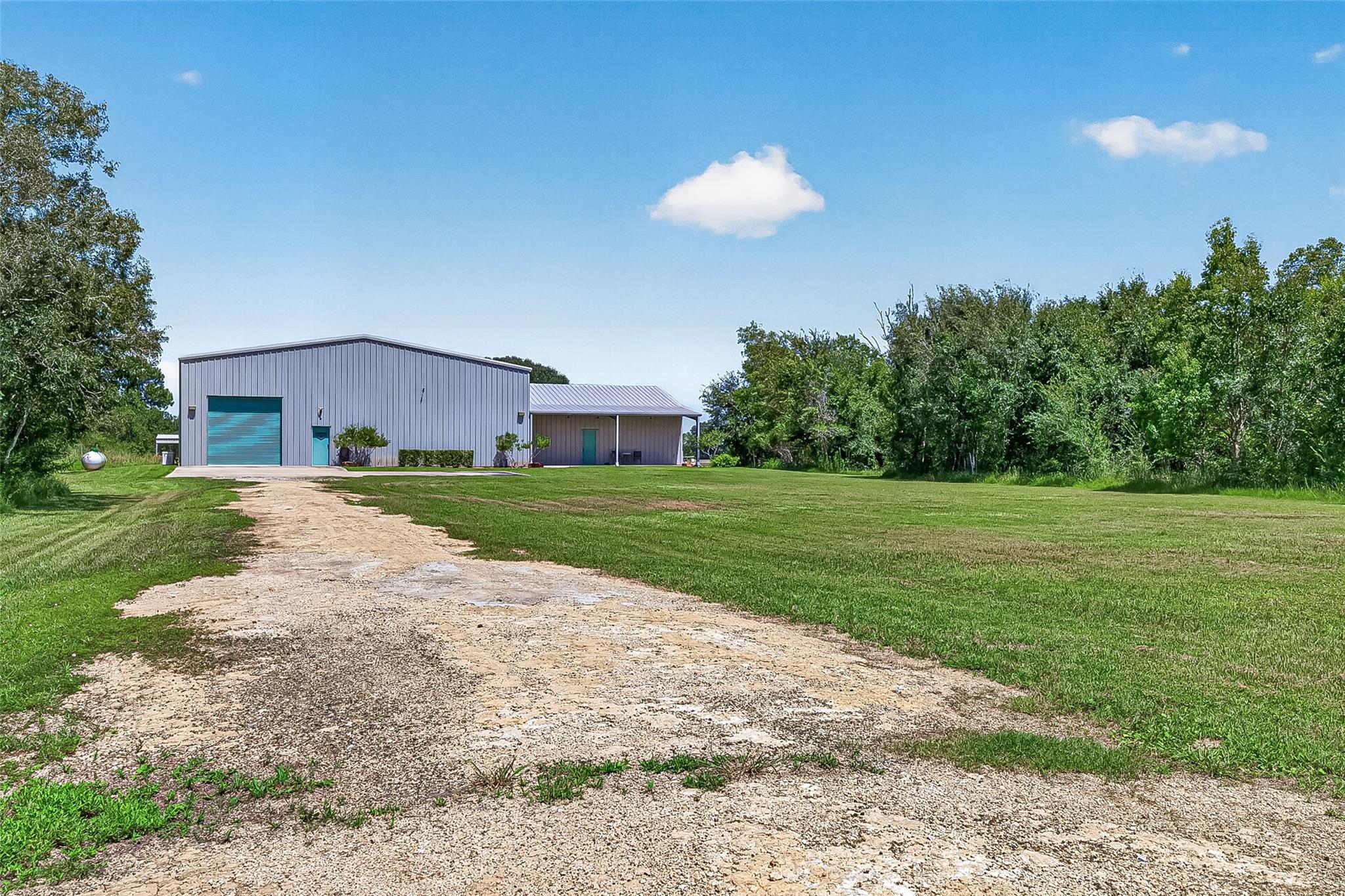 22610 Cessna Road