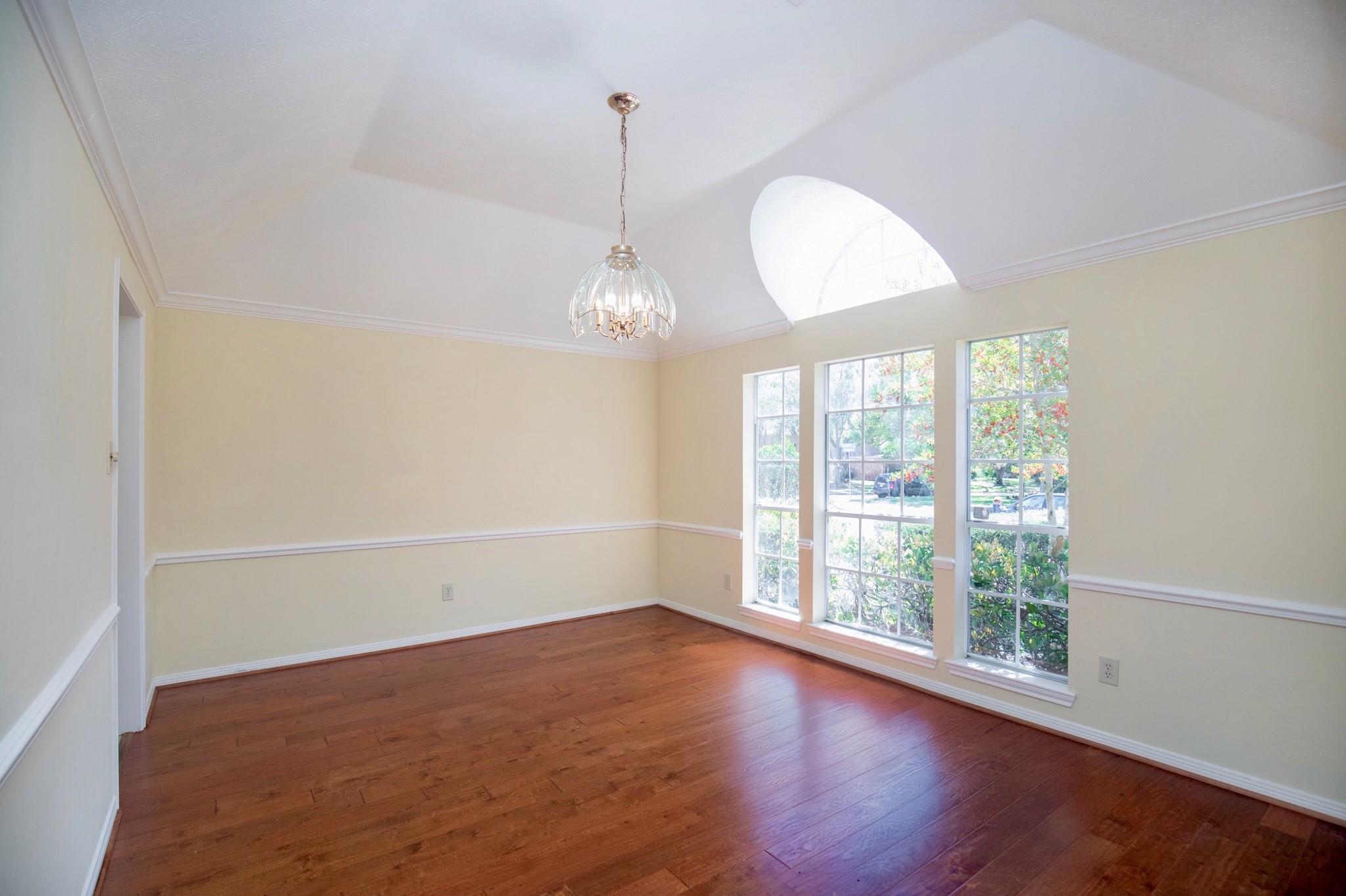 3411 Honeylocust Drive