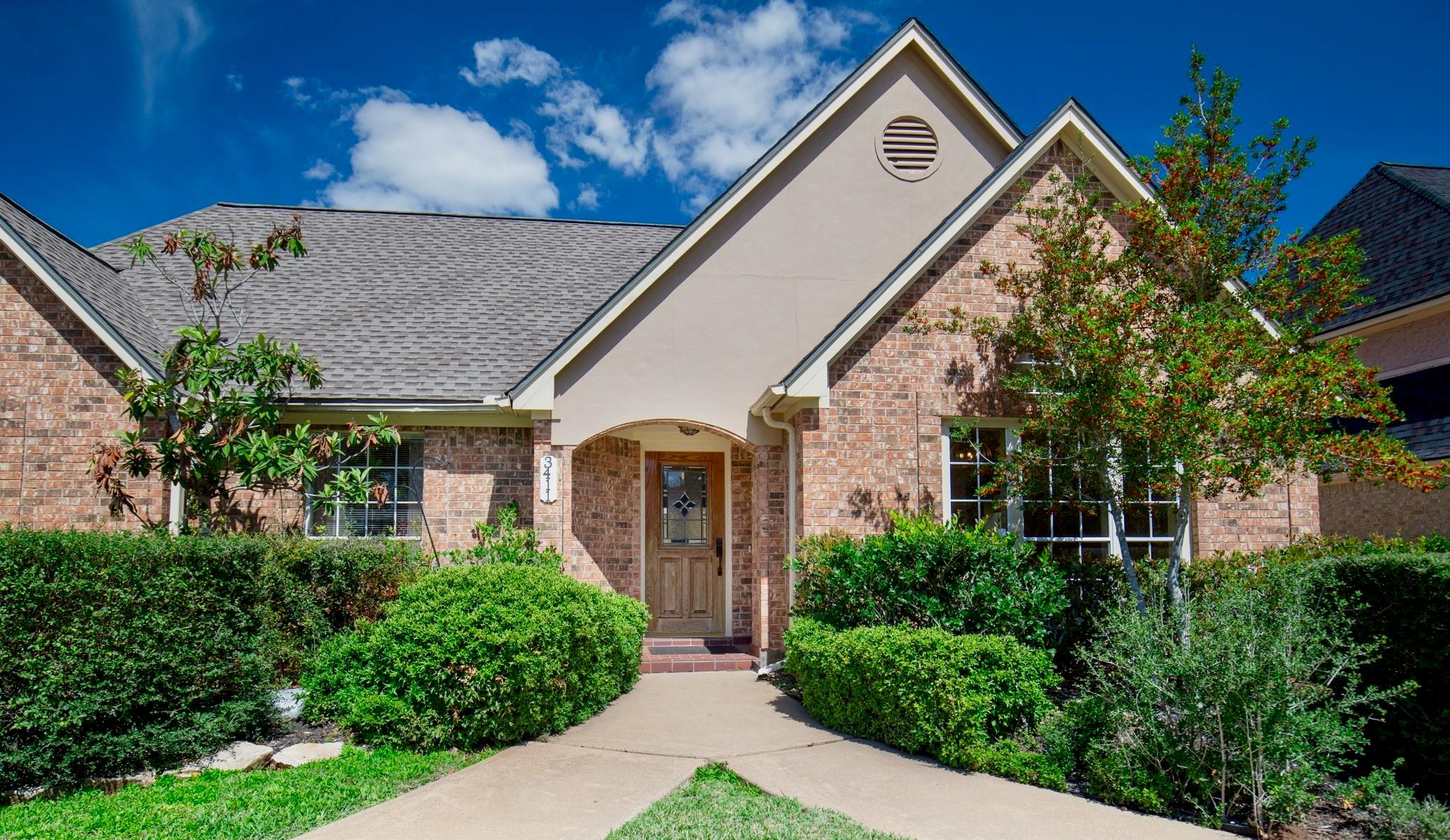 3411 Honeylocust Drive