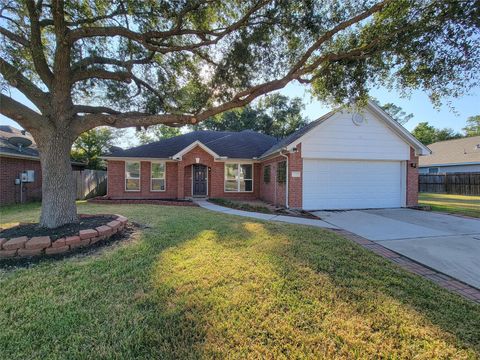 Photo of 23327 Sandpiper Trail, Spring, TX 77373 (MLS # 16932527)