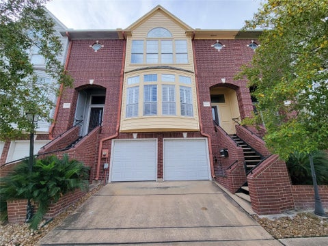 Photo of 2004 Mcduffie Street, Houston, TX 77019 (MLS # 28921066)