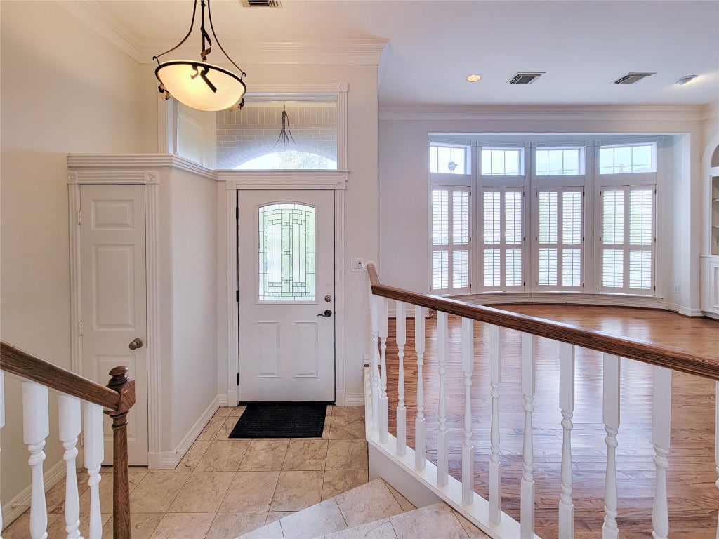 Photo of 2004 Mcduffie Street, Houston, TX 77019 (MLS # 28921066)