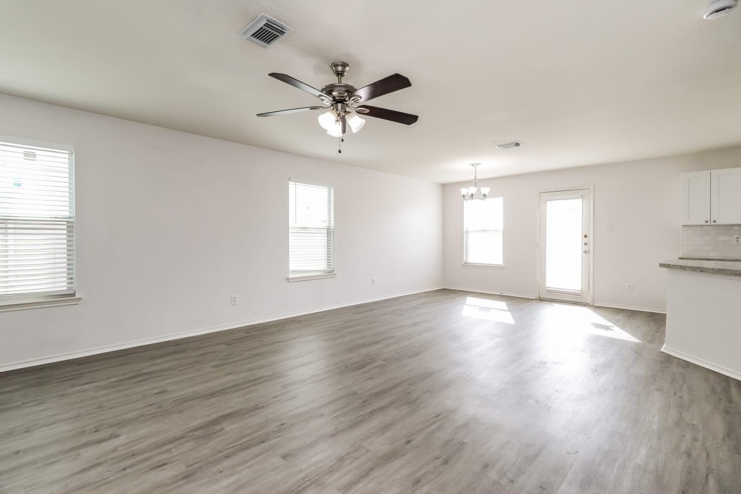 20735 Desert Shadows Lane