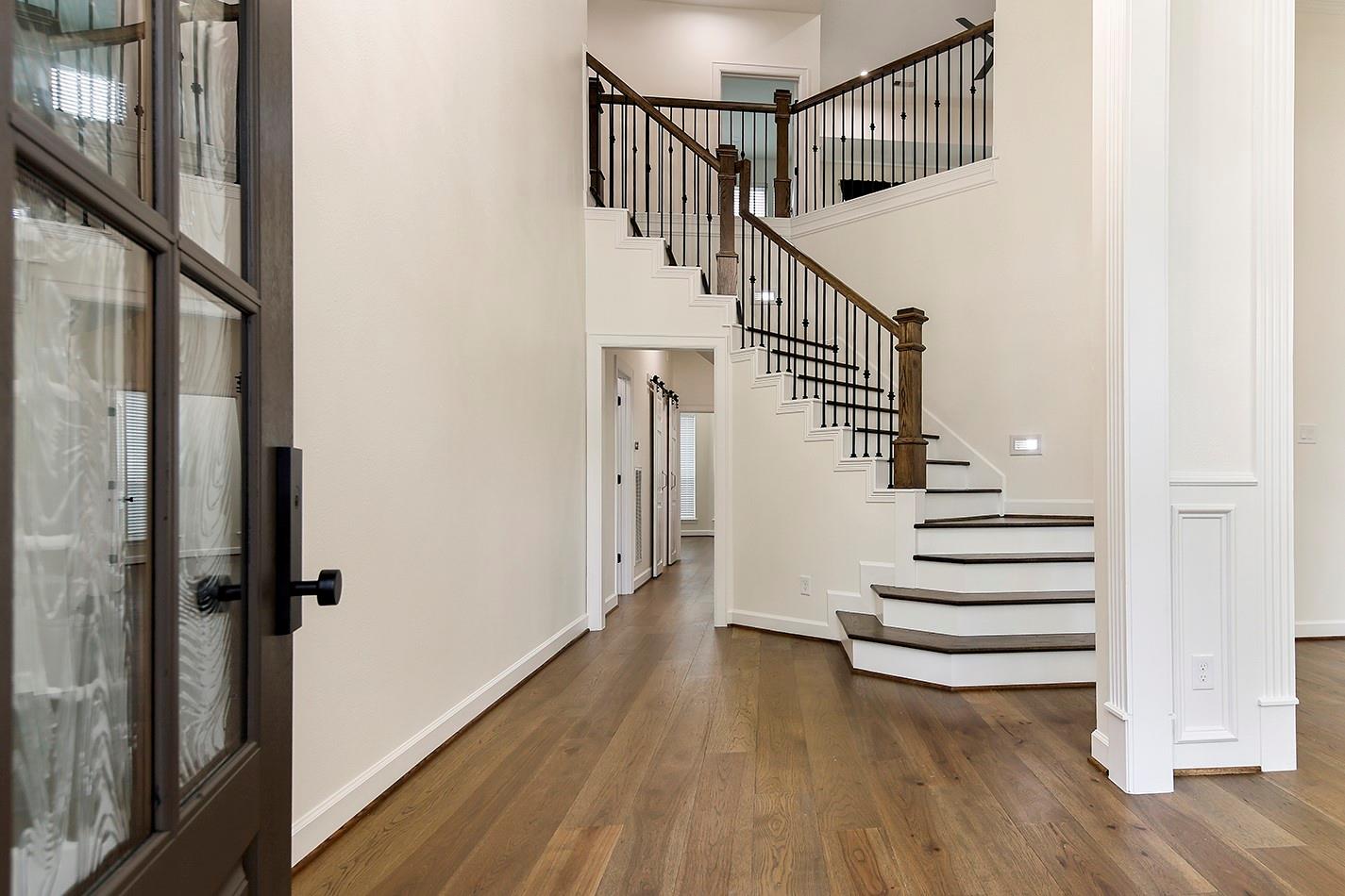 170 Golden Shadow Circle