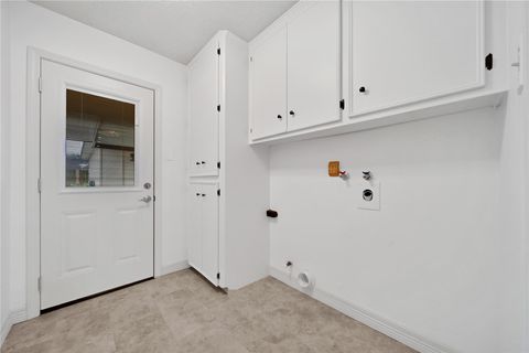 Tiny photo for 9411 Roos Road, Houston, TX 77036 (MLS # 35606406)