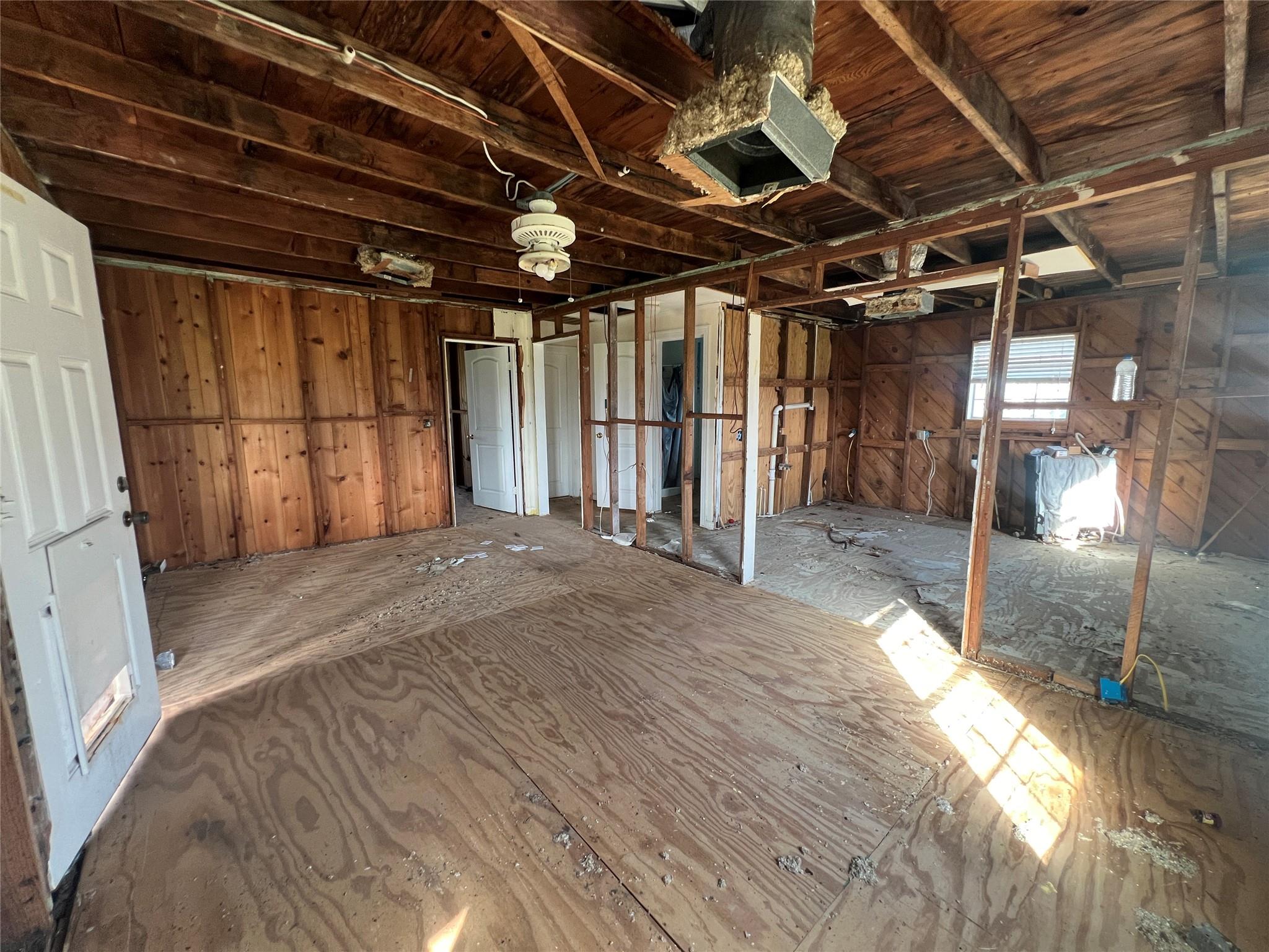 415 Oyster Street
