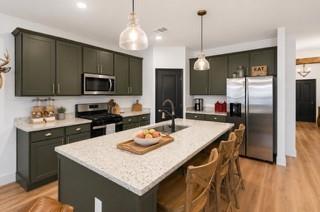 5804 Jade Crest Court