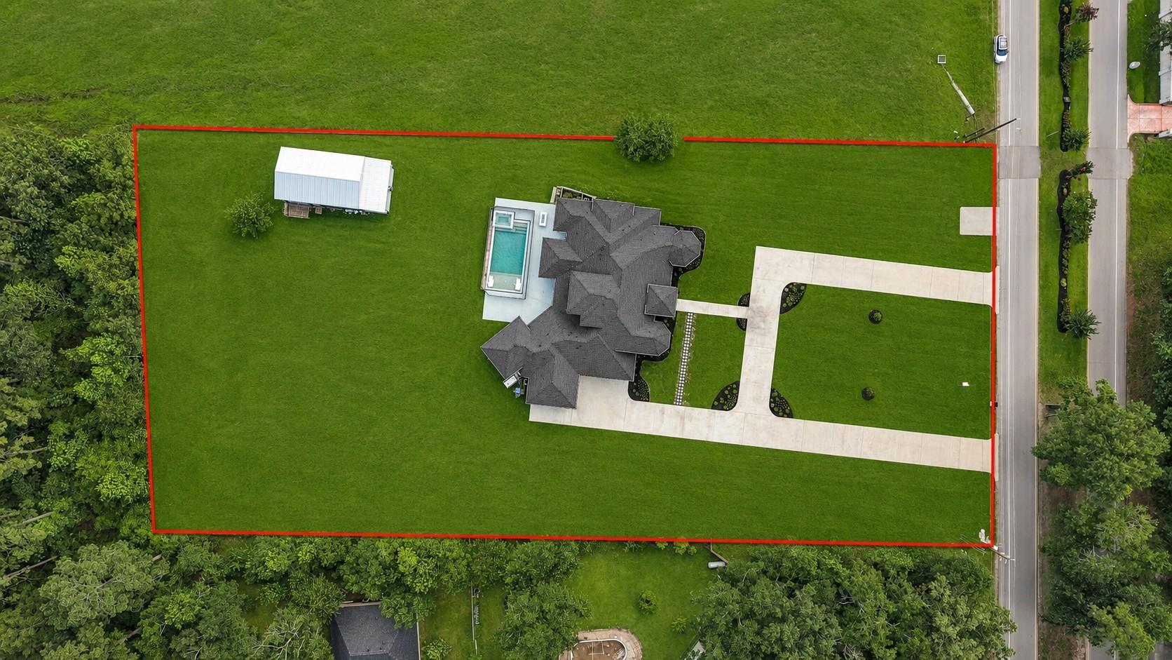 19639 Riverwalk Drive