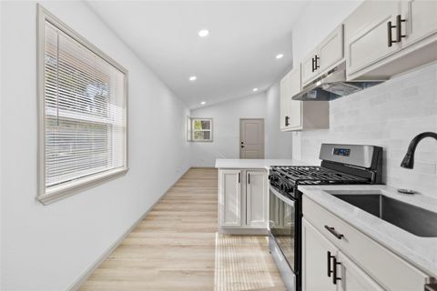 Photo of 1503 Avenue P #R1, Huntsville, TX 77340 (MLS # 85664707)