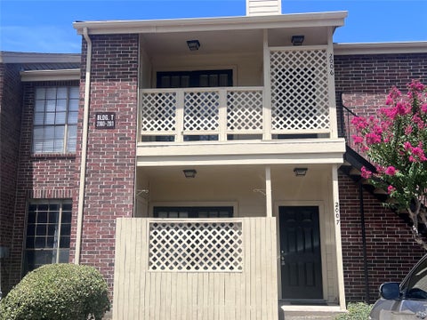 Photo of 2121 El Paseo Street #2006, Houston, TX 77054 (MLS # 53323237)