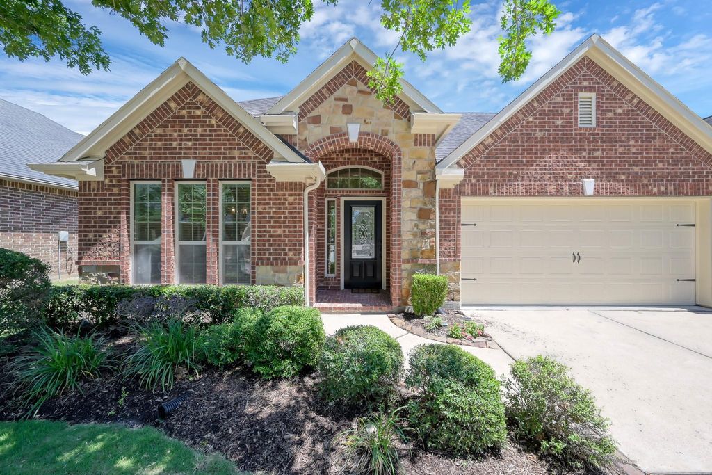 Photo of 17223 Rookery Court, Conroe, TX 77385 (MLS # 33665982)