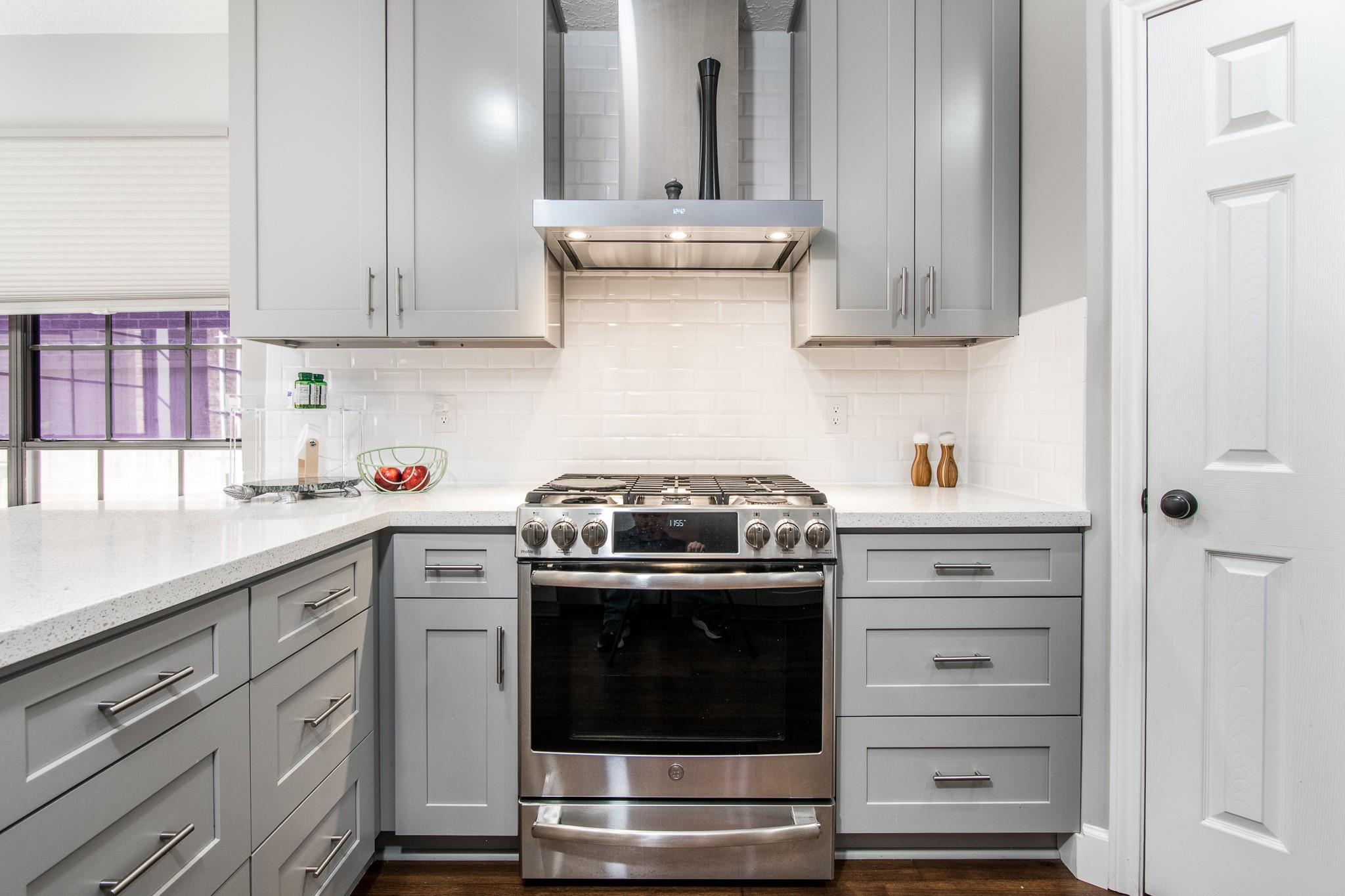 7914 King Arthur Court