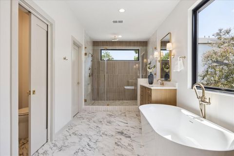 Tiny photo for 1209 Willard Street, Houston, TX 77006 (MLS # 38958329)