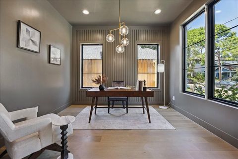 Tiny photo for 1209 Willard Street, Houston, TX 77006 (MLS # 38958329)