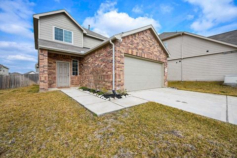 Photo of 2710 Hoffman Lane, Conroe, TX 77304 (MLS # 35324359)