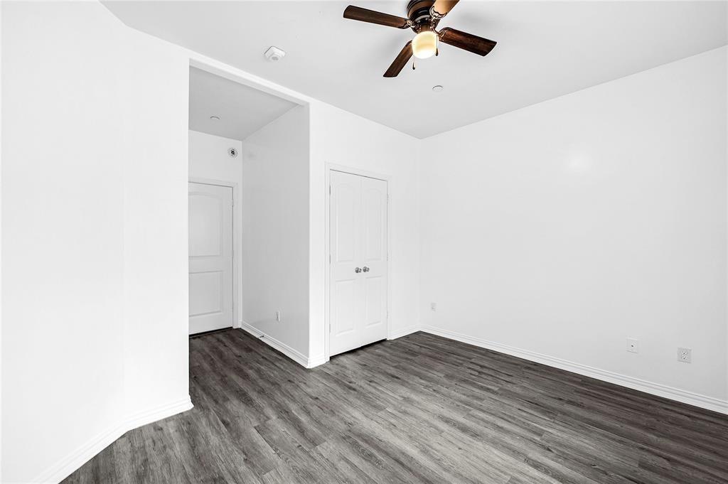 6122 W Mount Houston Road A/B/D