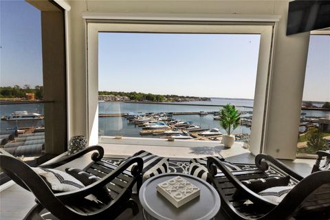 Photo of 199 Waterpoint Court #412, Conroe, TX 77356 (MLS # 82307272)