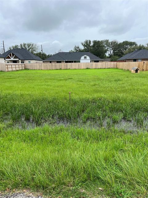 Vacant Land For Sale - 3814 Doveswood Circle<br/> Needville, TX 77461