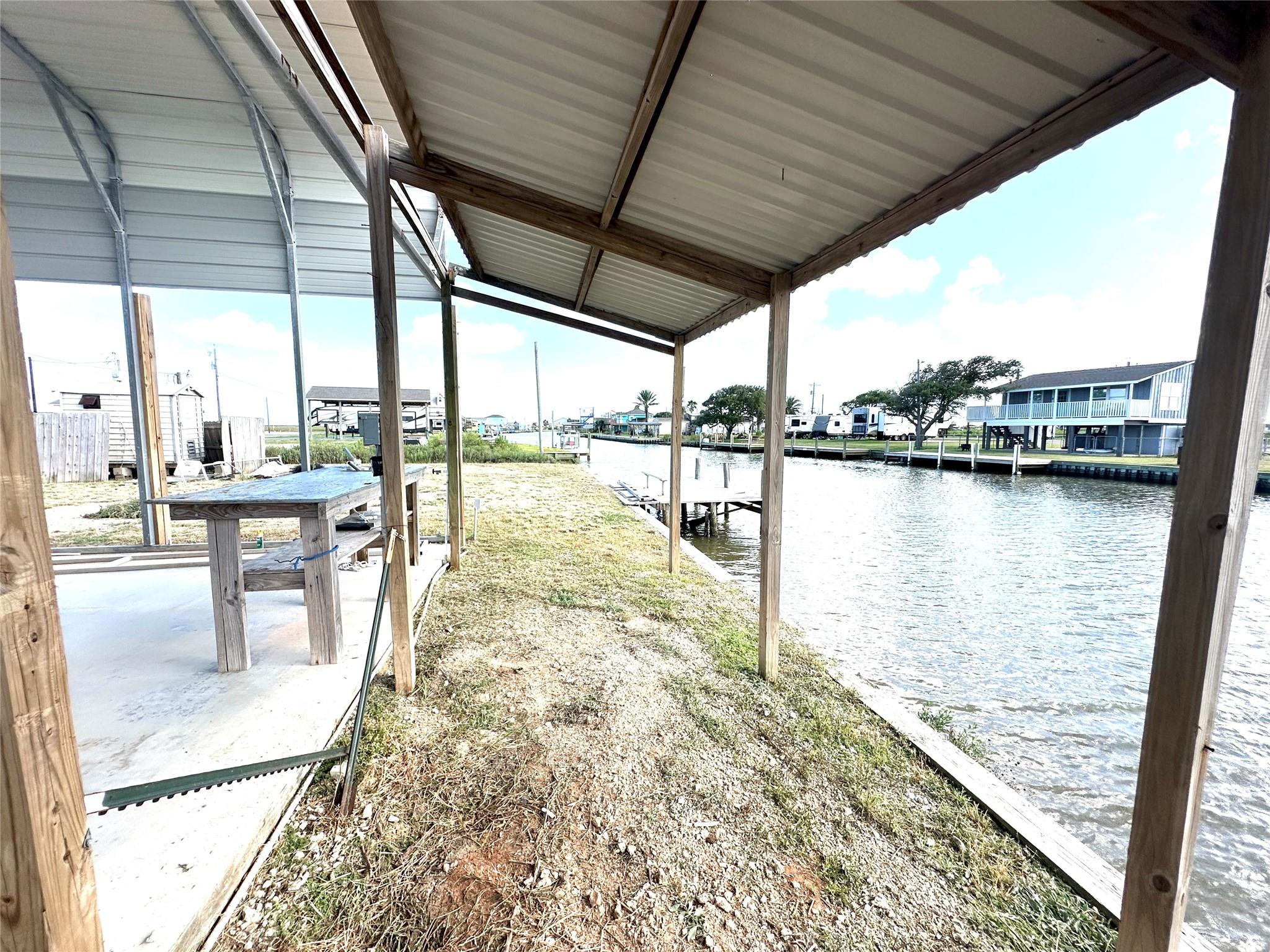2439 Gulfview Drive