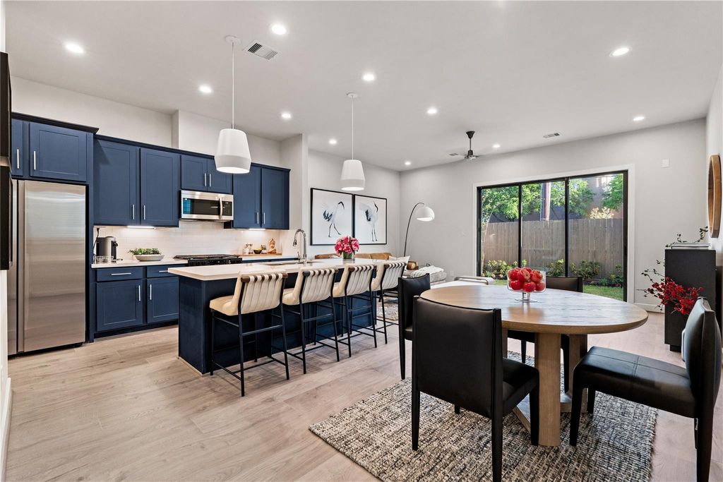 Photo of 3923 Willowbend Point Drive, Houston, TX 77025 (MLS # 85340363)